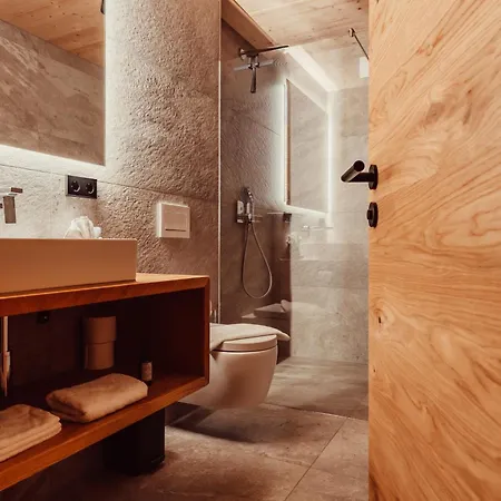 Апартаменты Forestum - Black Forest Luxury Mit Sauna