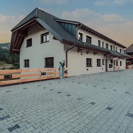 Апартаменты Forestum - Black Forest Luxury Mit Sauna *